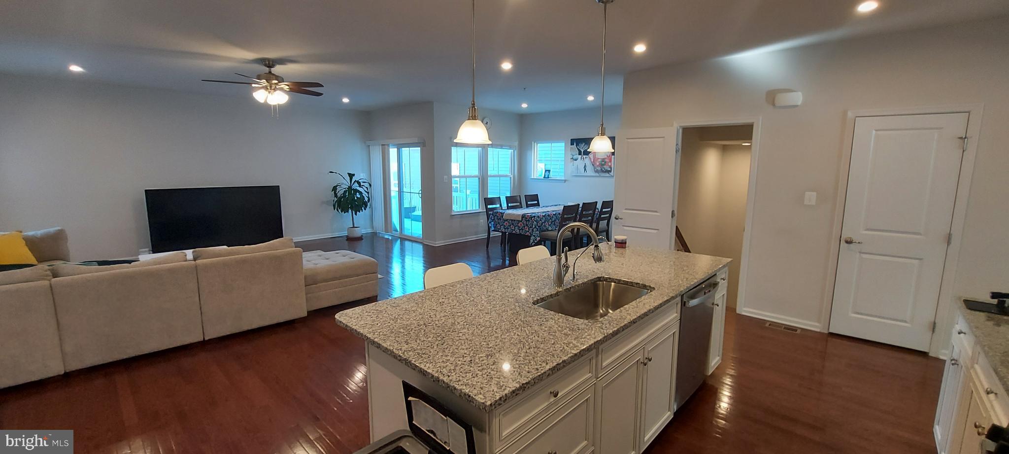 21848 Woodcock Way Clarksburg, MD 20871 - Photo 9 of 35