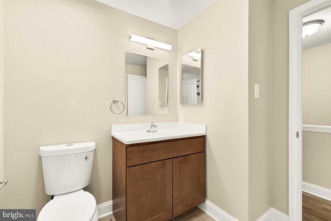 15009 Travert Way Silver Spring, MD 20906 - Photo 18 of 28 Sleek bathroom finishes