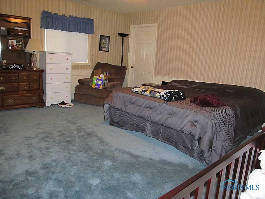 1175 Craig Road Maumee, OH 43537 - Photo 4 of 10 Master Bedroom.
