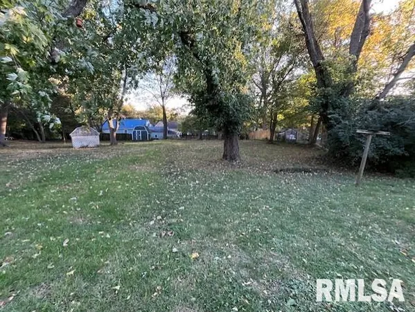 $5,000 | 157 Edgehill Avenue, Creve Coeur, IL 61610