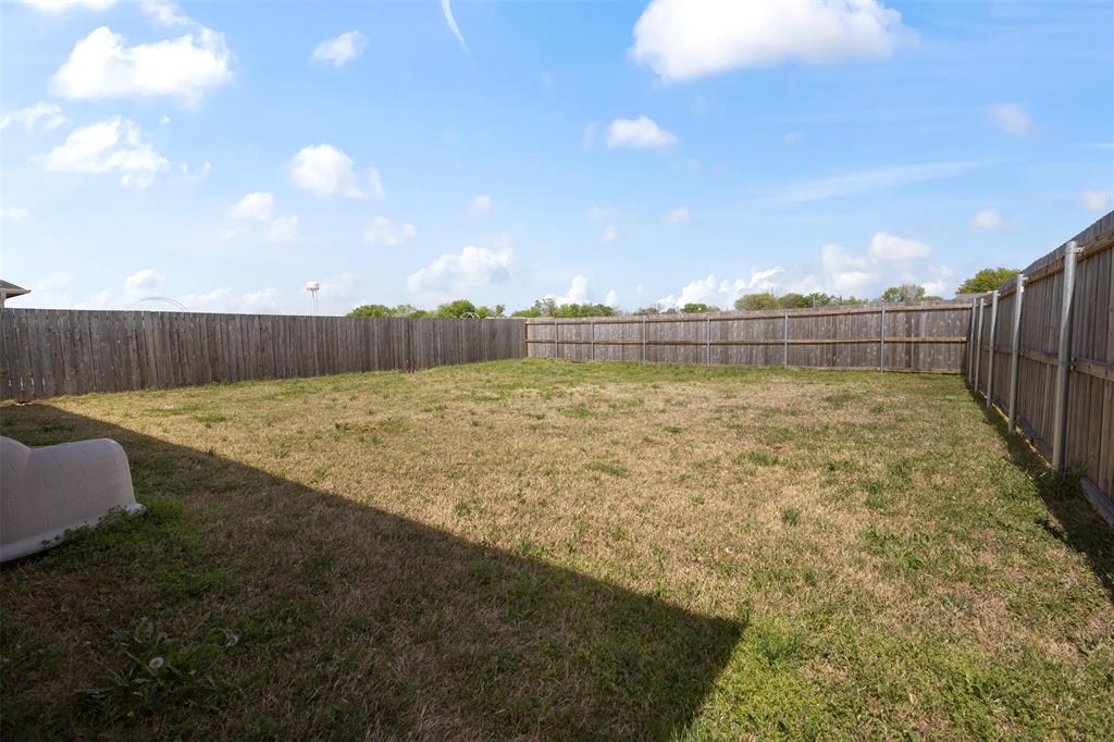 347 Preston Road Mabank, TX 75147 - Photo 27 of 31