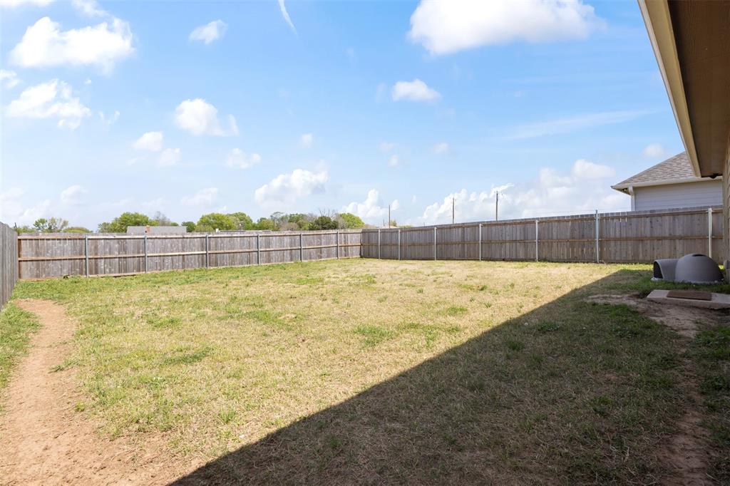 347 Preston Road Mabank, TX 75147 - Photo 30 of 31