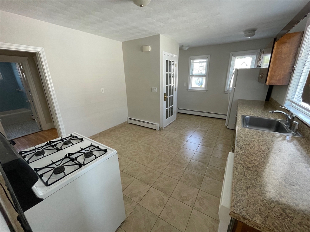 252 Brown Street, Unit 252 Waltham, MA 02453 - Photo 13 of 19