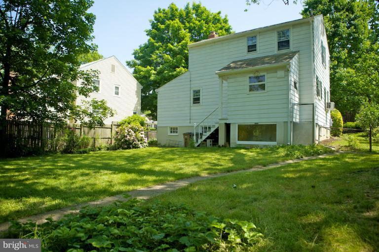 406 Baltimore Road Rockville, MD 20850 - Photo 9 of 19 Exterior (General)