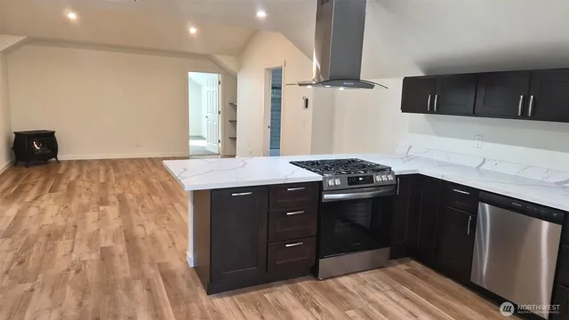 $2,800 | 26815 149th Avenue Southeast, Kent, WA 98042