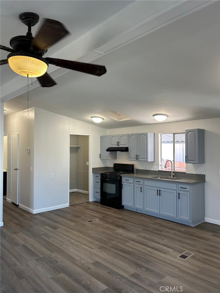 80 East Dawes, Unit 10 Perris, CA 92571 - Photo 8 of 20