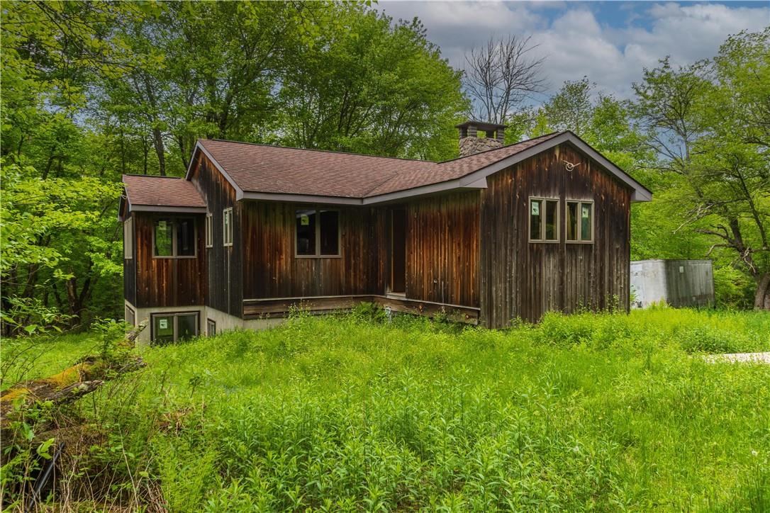 401 Harris Road Monticello, NY 12701 - Photo 7 of 15 drivewayside