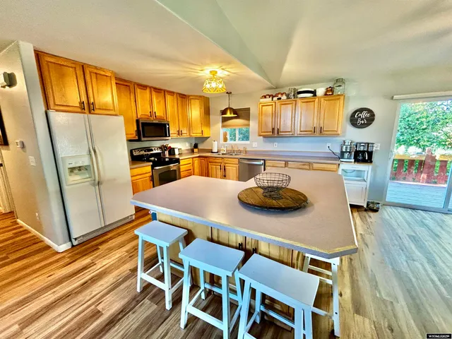 $380,000 | 1410 Maple Lane, Riverton, WY 82501