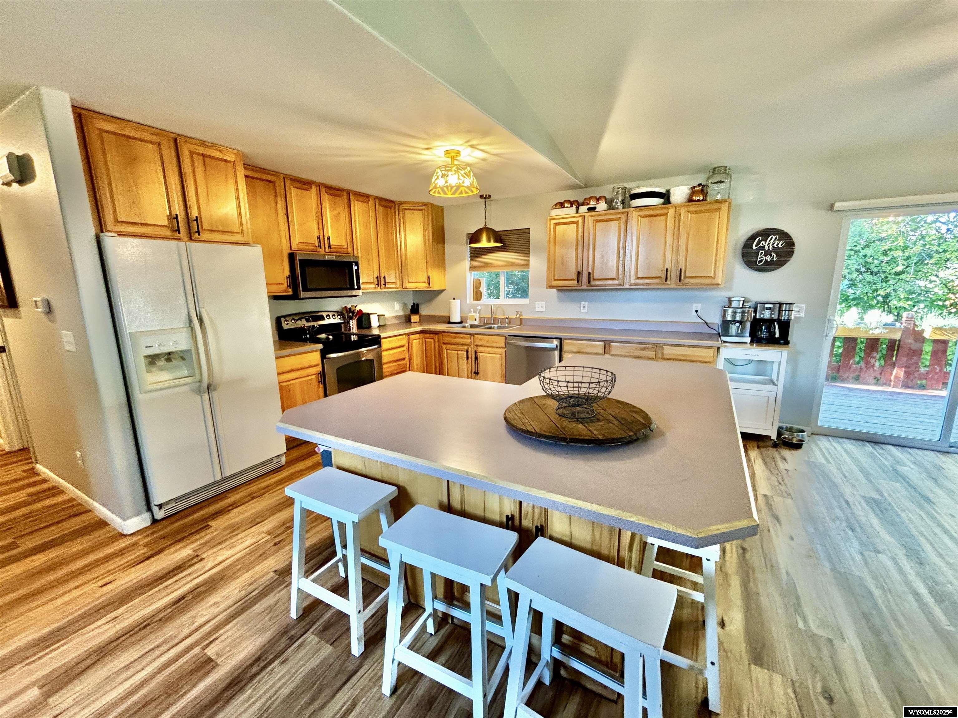 1410 Maple Lane Riverton, WY 82501 - Photo 6 of 32