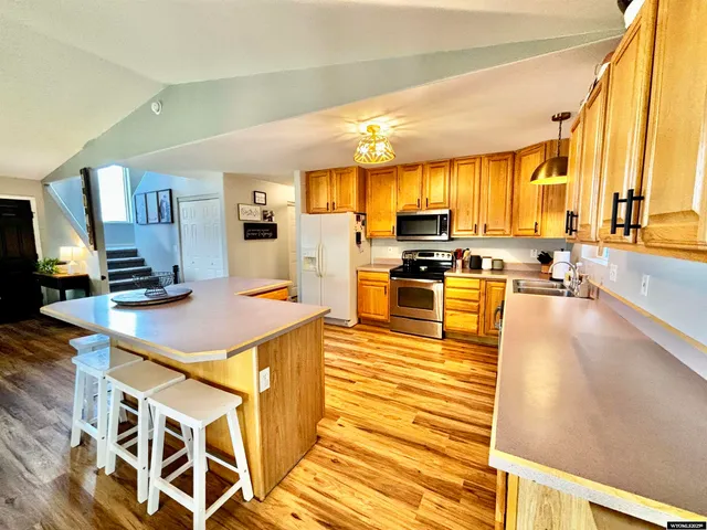 $380,000 | 1410 Maple Lane, Riverton, WY 82501