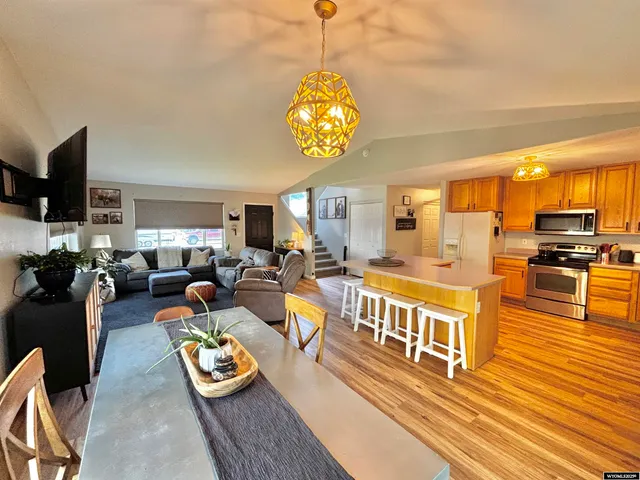 $380,000 | 1410 Maple Lane, Riverton, WY 82501