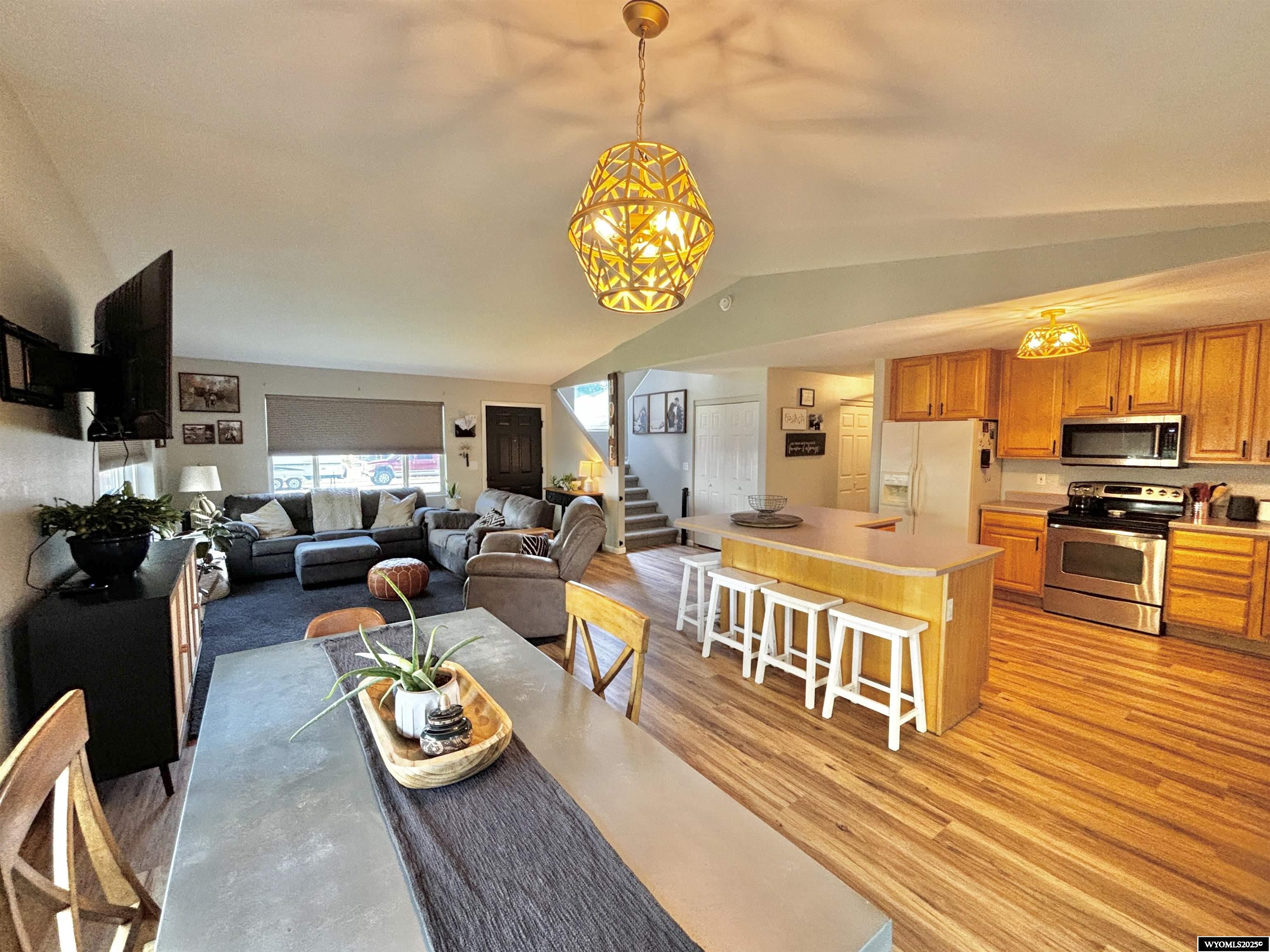 1410 Maple Lane Riverton, WY 82501 - Photo 9 of 32