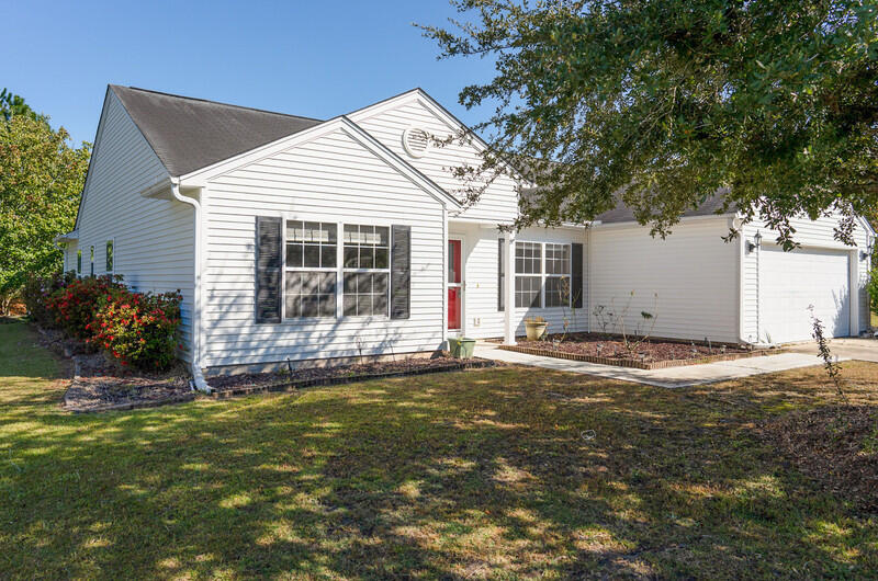 24 Honeycomb Court Ridgeland, SC 29936 - Photo 1 of 39 Front3