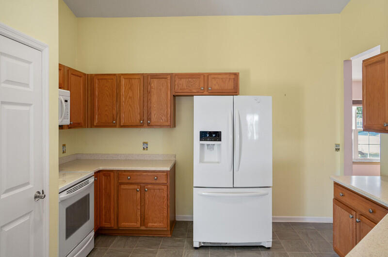 24 Honeycomb Court Ridgeland, SC 29936 - Photo 21 of 39 Kitchen