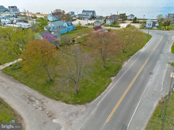 $90,000 | 200 Pennsylvania Avenue, Fortescue, NJ 08321