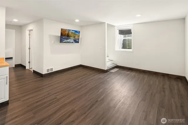 $897,500 | 411 West Alaska Avenue, Roslyn, WA 98941