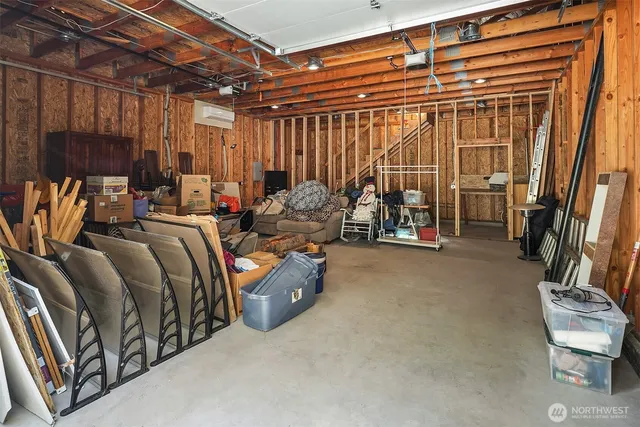 $897,500 | 411 West Alaska Avenue, Roslyn, WA 98941