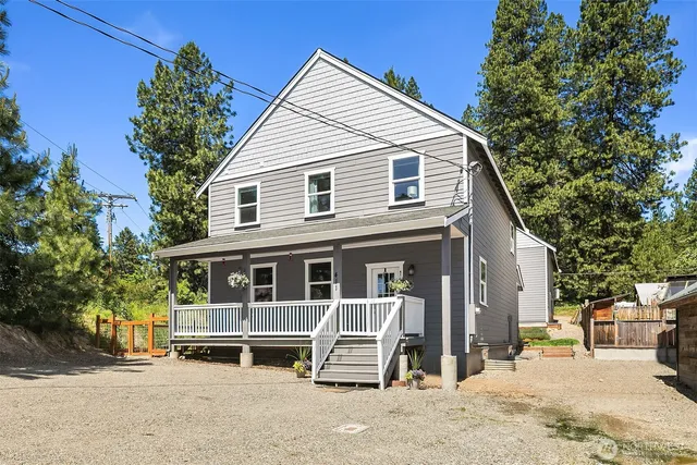 $897,500 | 411 West Alaska Avenue, Roslyn, WA 98941