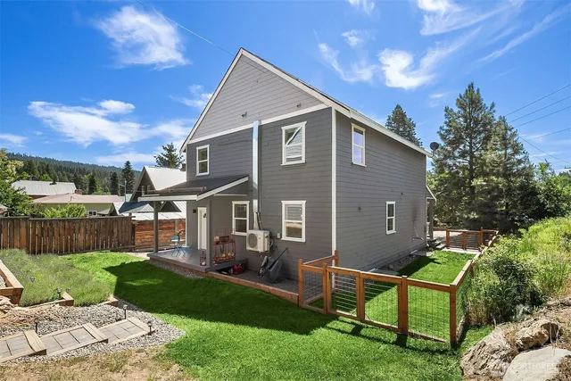 $897,500 | 411 West Alaska Avenue, Roslyn, WA 98941