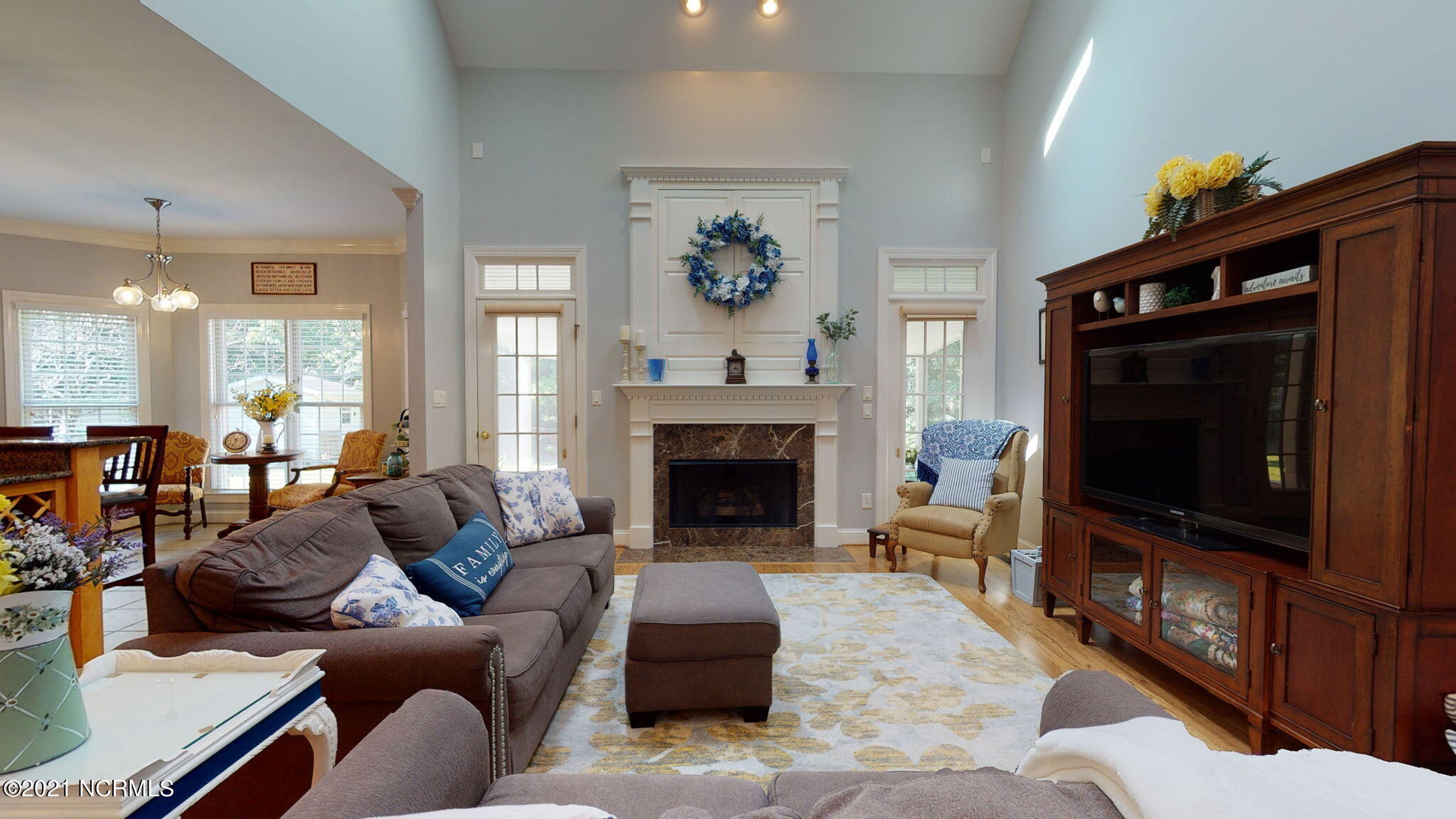 108 Walnut Road New Bern, NC 28562 - Photo 16 of 64 Gas fireplace
