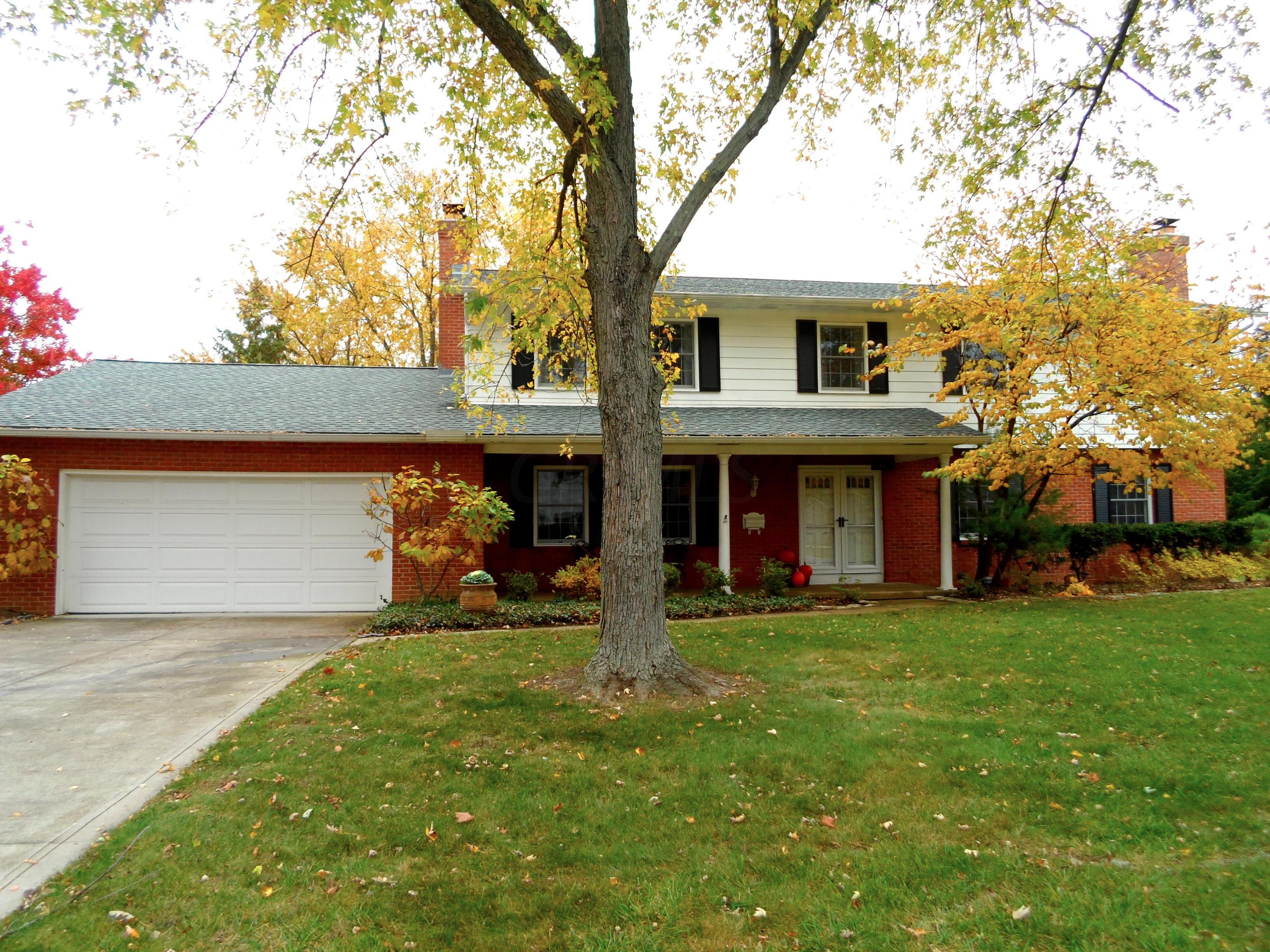 3942 Newhall Road Columbus, OH 43220 - Photo 2 of 23