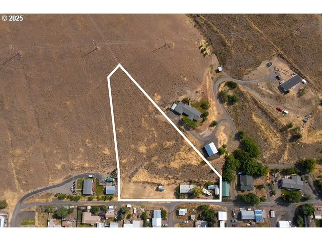 $199,999 | 387 East Linden Way, Heppner, OR 97836