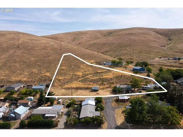 $199,999 | 387 East Linden Way, Heppner, OR 97836