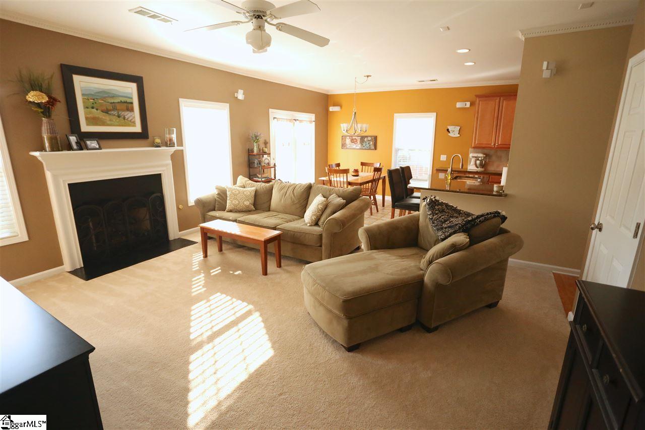 40 Farmbrook Way Simpsonville, SC 29681 - Photo 8 of 23 Gallery Image 8