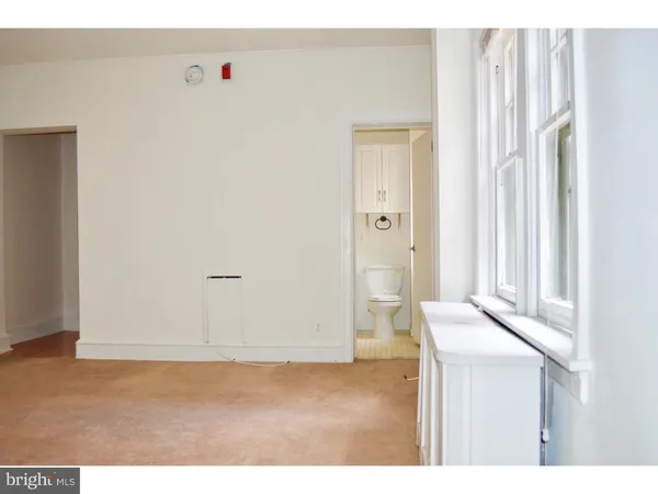 $1,195 | 332-34 South 17th Street, Unit 1C, Philadelphia, PA 19103