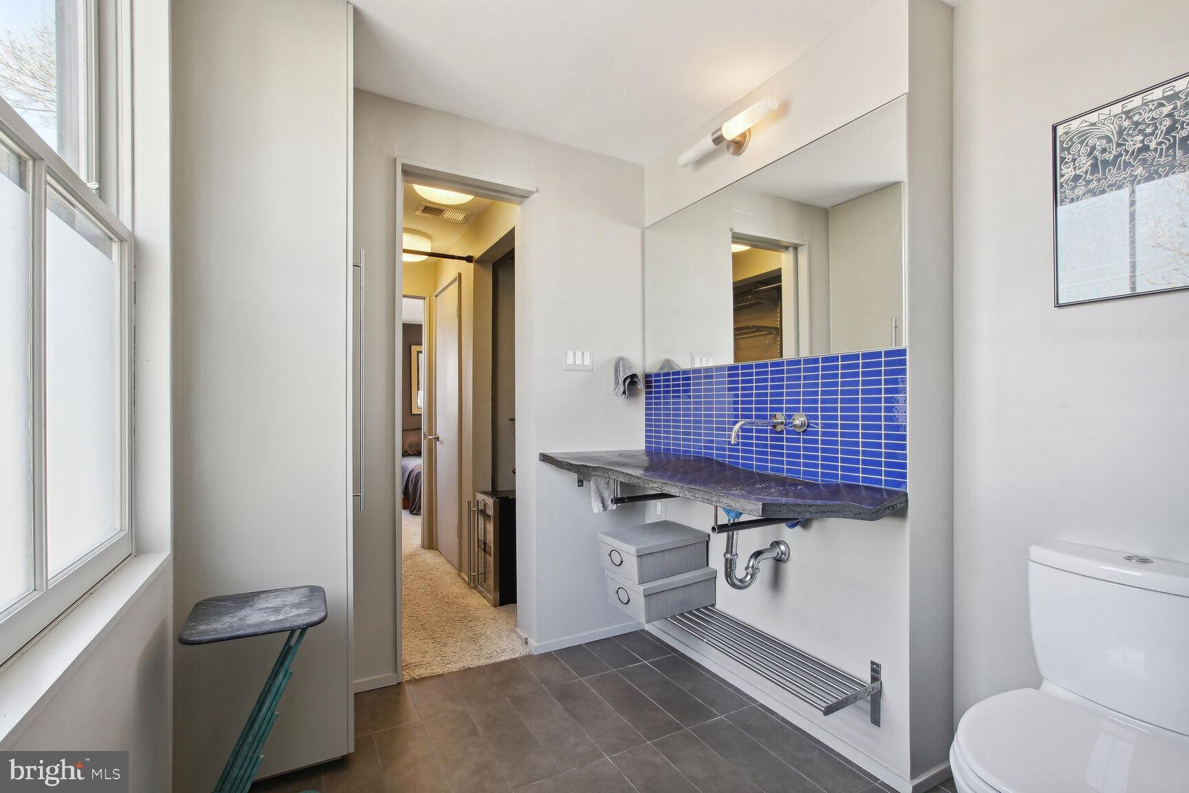 344 8th Street Northeast Washington, DC 20002 - Photo 21 of 37 apartment bath