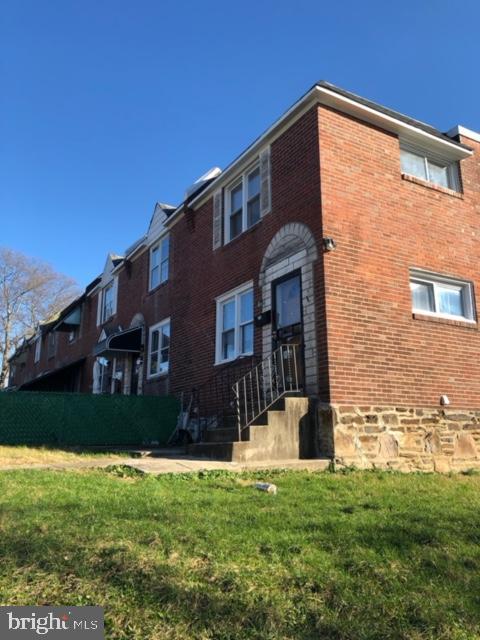 300 Golf Road Darby, PA 19023 - Photo 2 of 33