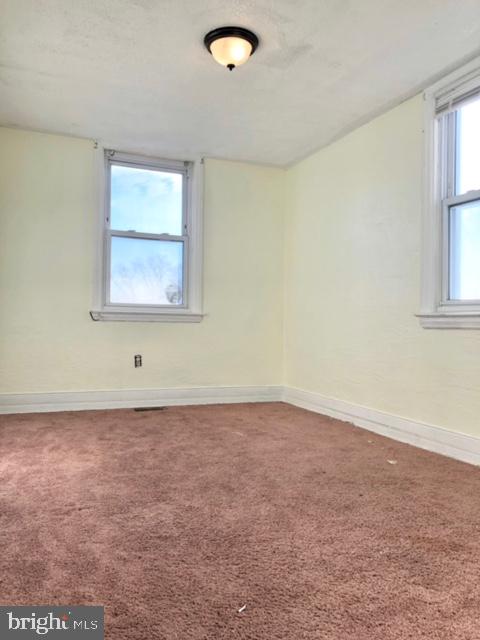300 Golf Road Darby, PA 19023 - Photo 18 of 33
