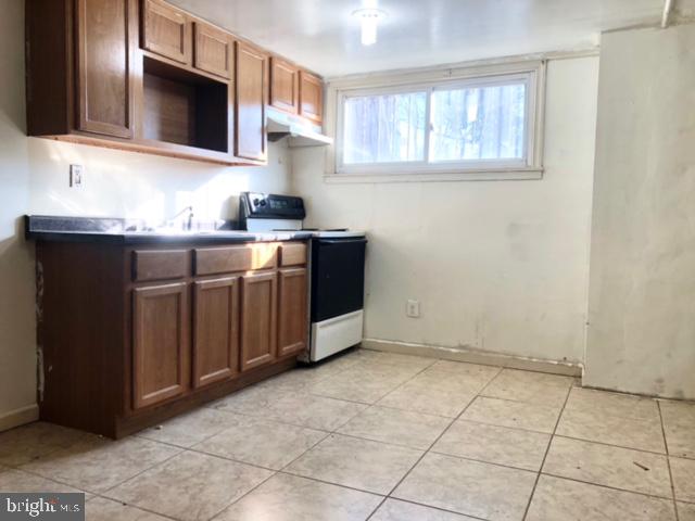 300 Golf Road Darby, PA 19023 - Photo 27 of 33