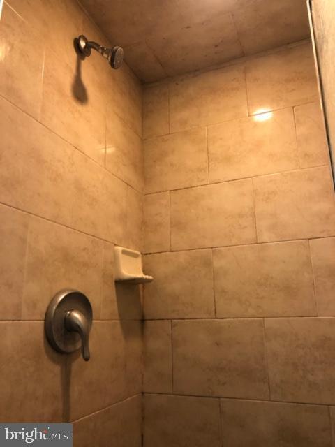 300 Golf Road Darby, PA 19023 - Photo 32 of 33