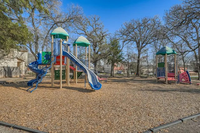 $310,000 | 5201 Park At Woodlands Drive, Austin, TX 78724