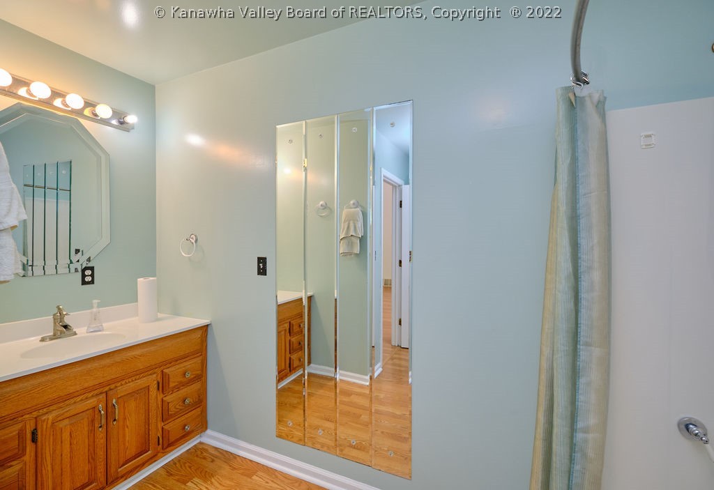 5281 Elk River Road North Elkview, WV 25071 - Photo 18 of 35 Gallery Image 18
