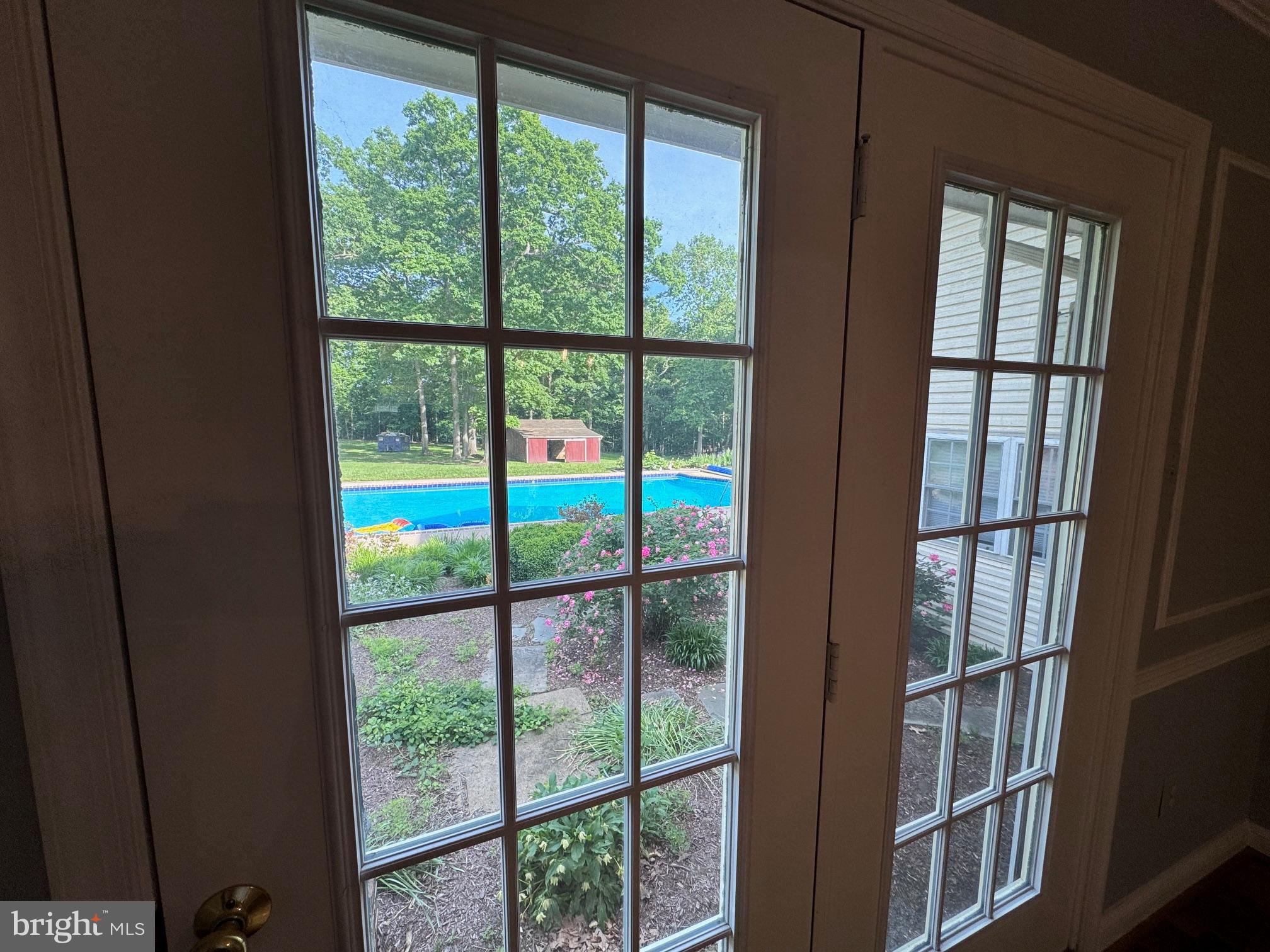 6375 Union Mill Road Clifton, VA 20124 - Photo 14 of 34 a view of a balcony