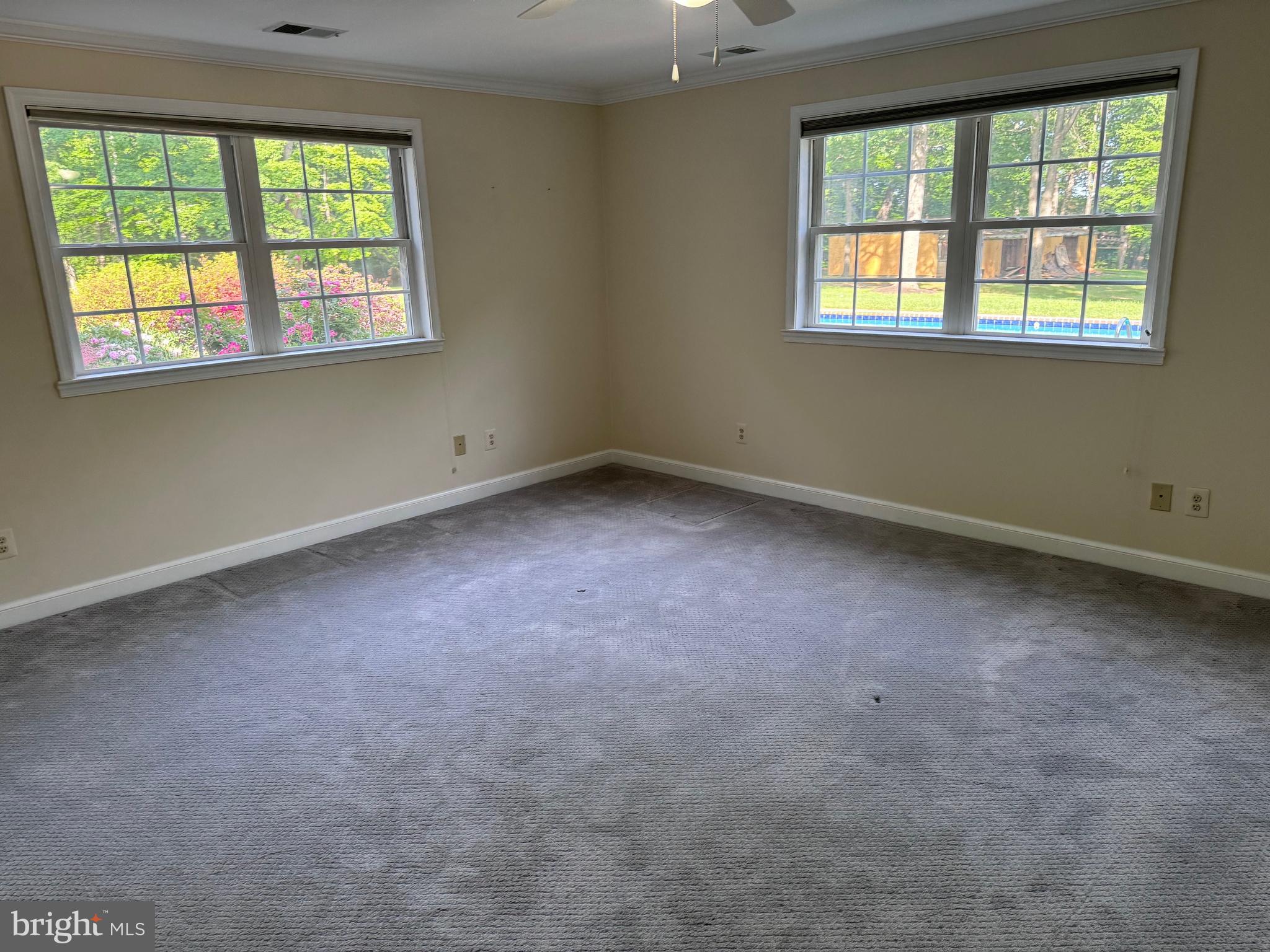 6375 Union Mill Road Clifton, VA 20124 - Photo 19 of 34 an empty room with a window
