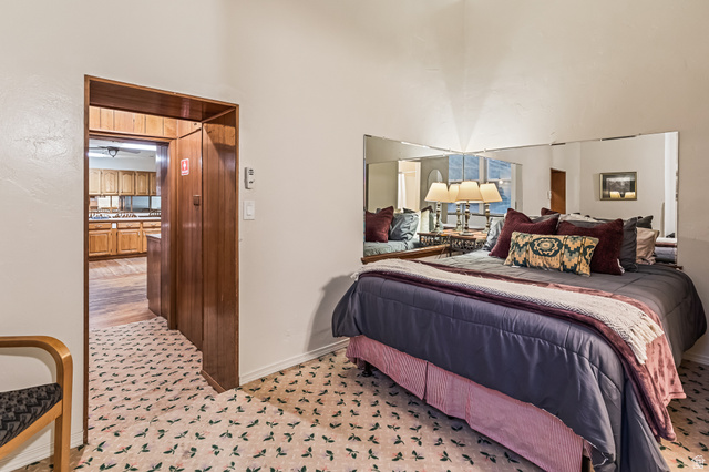 21 North Main Street Kingston, UT 84743 - Photo 75 of 107 Bedroom featuring baseboards and a high ceiling