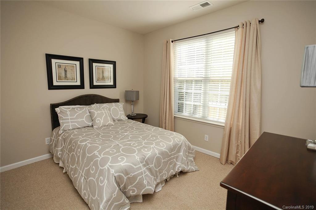 1098 Drayton Court Fort Mill, SC 29708 - Photo 15 of 16