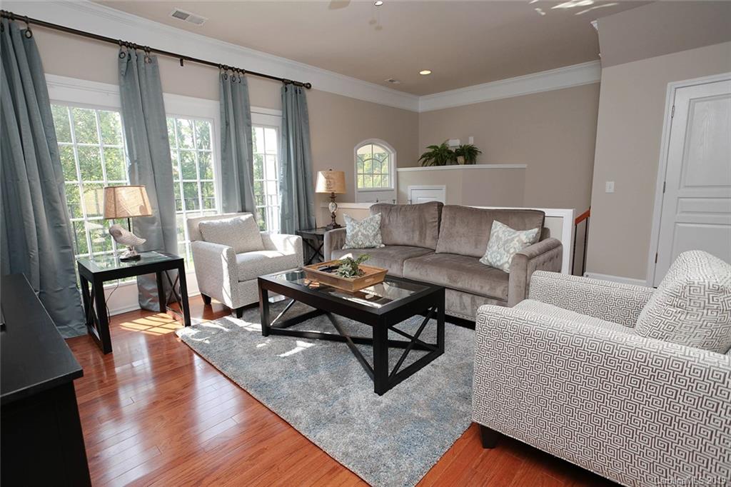 1098 Drayton Court Fort Mill, SC 29708 - Photo 3 of 16