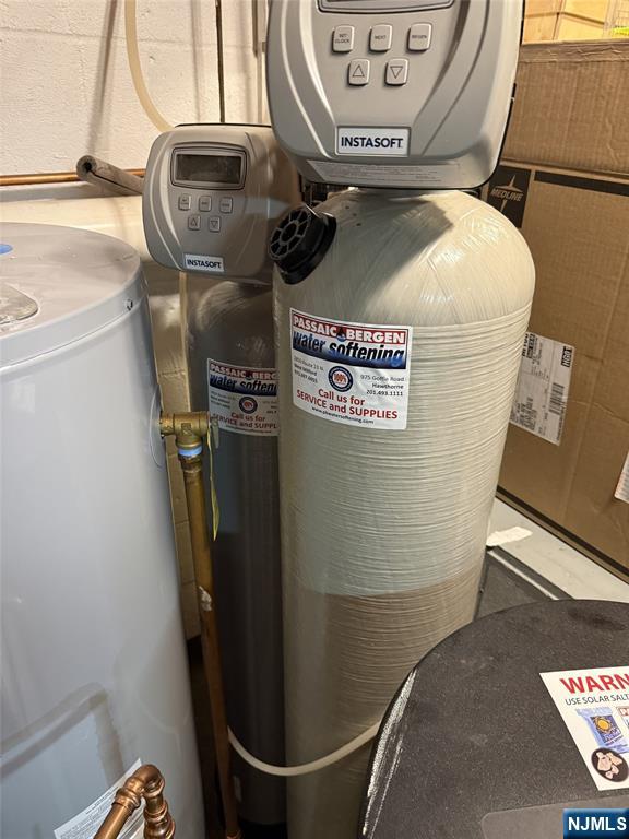 36 Lavina Trail Oak Ridge, NJ 07438 - Photo 26 of 26 a close view of water heater