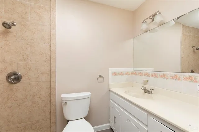 $335,000 | 2504 Pecan Avenue, McAllen, TX 78501