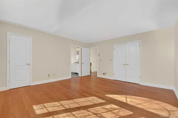 $669,000 | 24 Coventry Circle, Mahopac, NY 10541