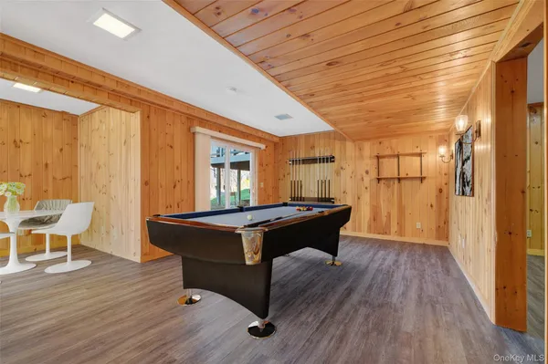 $669,000 | 24 Coventry Circle, Mahopac, NY 10541