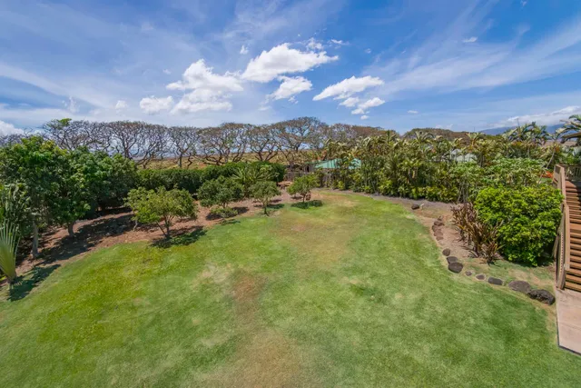 $7,250,000 | 1050 Kapukaulua Place, Paia, HI 96779