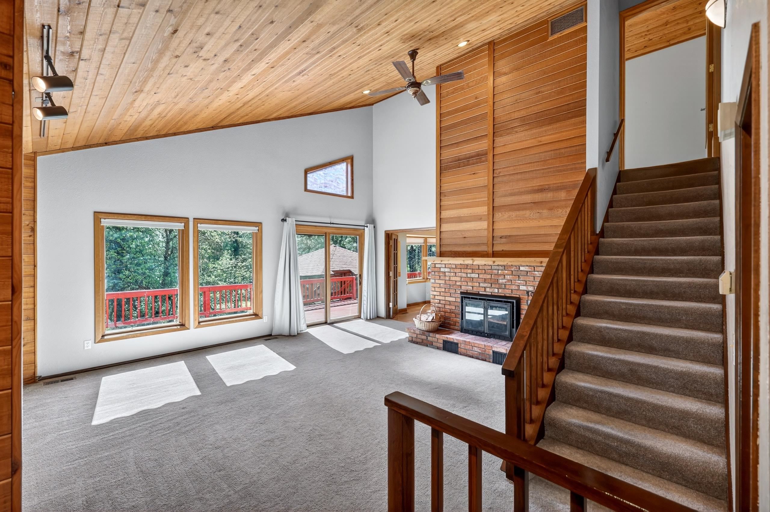 22910 North Perry Road Colbert, WA 99005 - Photo 6 of 49 Gallery Image 6