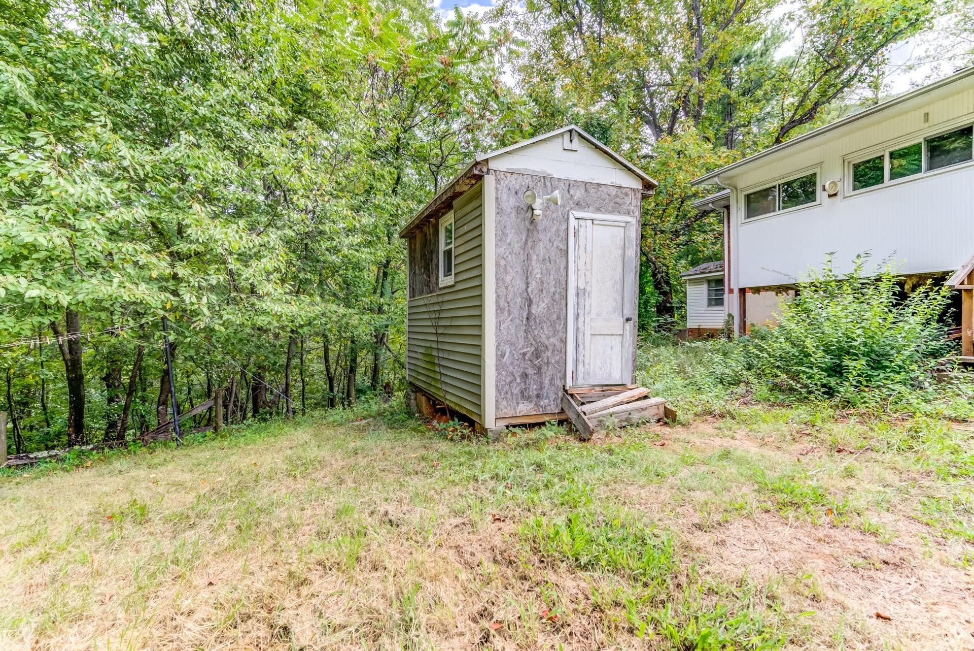 3066 Mowles Road Salem, VA 24153 - Photo 20 of 25 020-325059-20-3066 Mowles Rd Salem Va-41