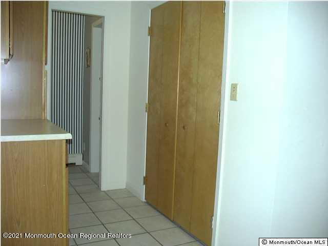 298 Middle Road Holmdel, NJ 07733 - Photo 7 of 14 Laundary