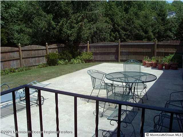 298 Middle Road Holmdel, NJ 07733 - Photo 10 of 14 Rear patio